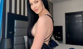 Call Girls in Safdarjung Enclave (9958659377) – Delhi Call Girl