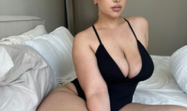 Call Girls in Kailash Colony (9958659377) – Delhi Call Girl