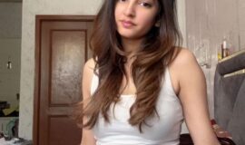 Low Price ↪9643097474 ☜ Call Girls In Model Town (Delhi)