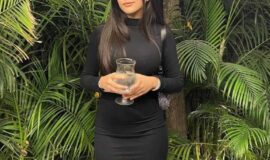 Delhi📞⟶9899943406<⤙Call girls In Hauz Khas✂Delhi Escort Service